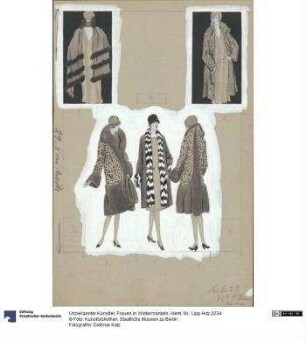 Frauen in Wintermänteln
