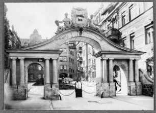 Portal zum Brunshöfer Park