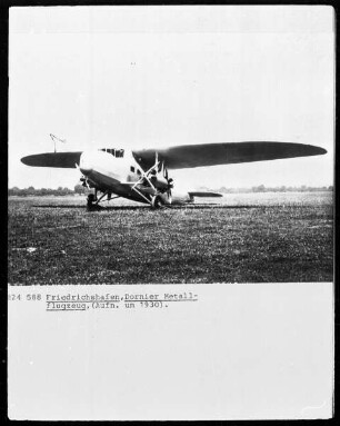 Ein Metallflugzeug von Dornier in Friedrichshafen