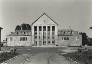 Dresden-Hellerau. Festspielhaus (1910/1912; H. Tessenow). Haupteingangsfront