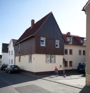 Buseck, Großen-Busecker Straße 19