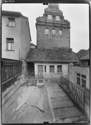1. Burgtor : 1. Burgtor, Richtergiebel