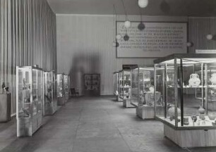 Ausstellung: "Neuerwerbungen des Museums nach 1945 und Leihgaben aus Privatbesitz"