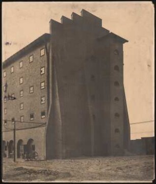 Chemische Fabrik, Luban: Schwefelsäure-Fabrik, Giebelansicht