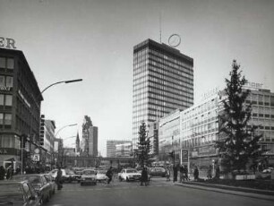 Tauentzienstraße Blickrichtung Gedächtniskirche