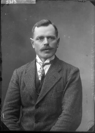 Albert Bundschuh aus Rüdental