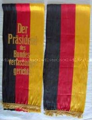 Kranzschleife zum Volkstrauertag 2013