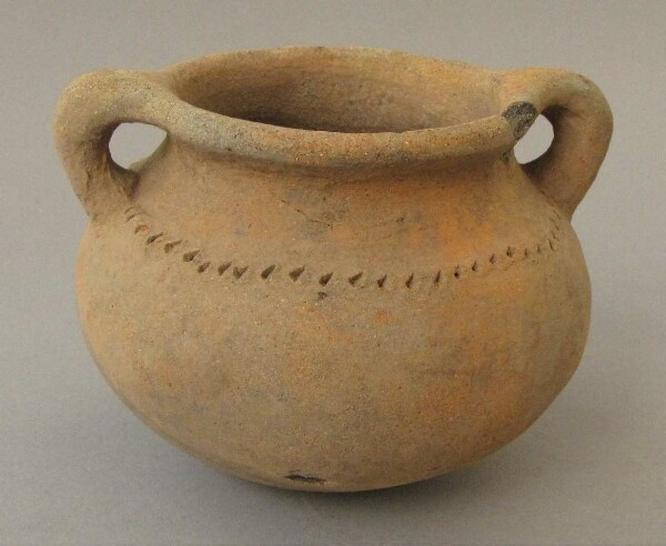 Clay vessel