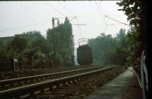 Gäubahn Stuttgart Nord Gleiswechselbetrieb Schublok 193 018
