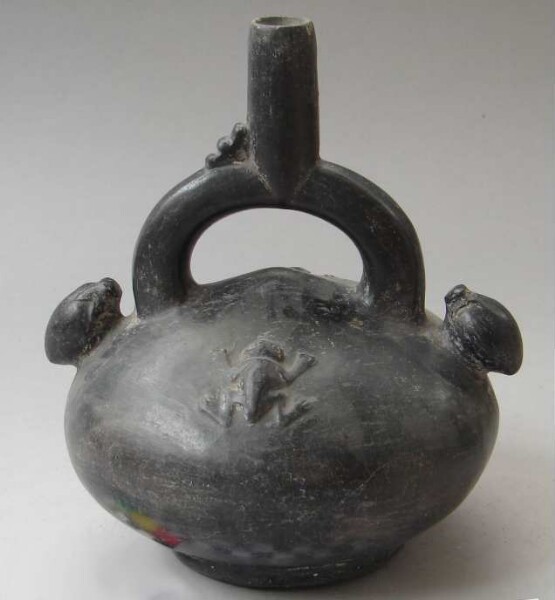 Clay vessel