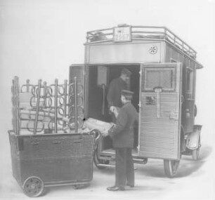 Elektrisches Postauto (Accumulatoren Fabrik AG) : Technikgeschichte | Elektrotechnik | Verbrauch elektrischer Energien | Gleislose Akkumulatorenfahrzeuge