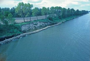 Schwere Uferschäden am Nord-Ostsee-Kanal