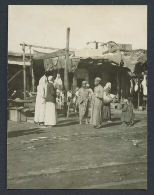 Markt im Dorf Ezbet-el-Menasch bei Kairo