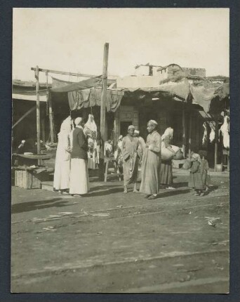 Markt im Dorf Ezbet-el-Menasch bei Kairo