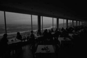 Maria Taferl: Aussichtsterrasse im Hotel