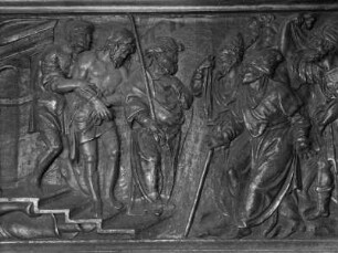 Hochaltar, Sockelgeschoss: Ecce Homo