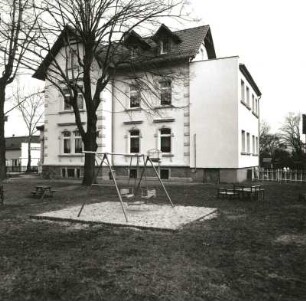 Böhlen-Großdeuben, Hauptstraße 60. Villa (um 1895/1900)