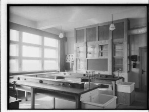 Schule Cuxhaven: Physik- und Chemie-Unterrichtsraum : SchumacherWV Nr. 286