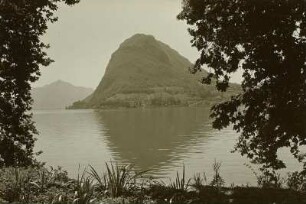 Schweiz. Monte San Salvatore (915 m). Blick über den Luganer See (Lago di Lugano)