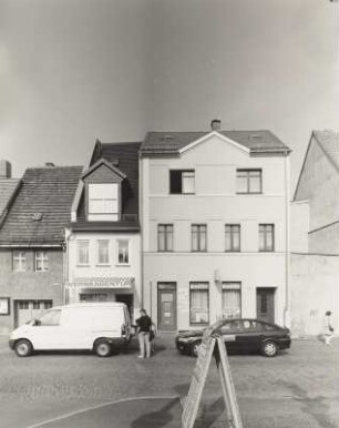 Laden, Wurzen