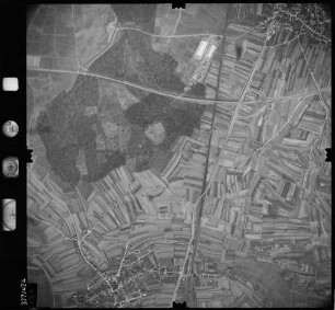 Luftbild: Film 24 Bildnr. 671