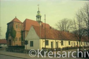Am Alten Markt: südliche Reihe der Gottesbuden: dahinter Schlosskirche: hinten links nördliche Reihe der Gottesbuden