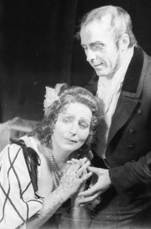 Szenenbilder aus der Oper "Tosca" von Giacomo Puccini an der Deutschen Staatsoper Berlin