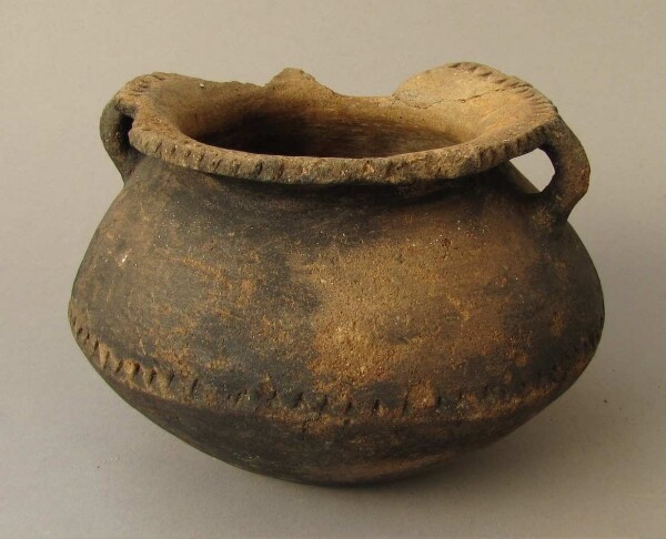 Clay vessel