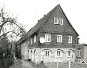Ebersbach-Neugersdorf, Rudolf-Breitscheid-Straße 19. Wohnhaus (1801/1850)