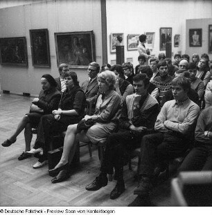 Hans Grundig Ehrung mit Lea, Jugendklub Staatliche Kunstsammlungen