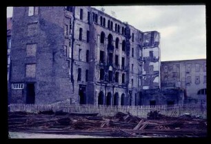 Ruine Adlon Wilhelmstr. 1962