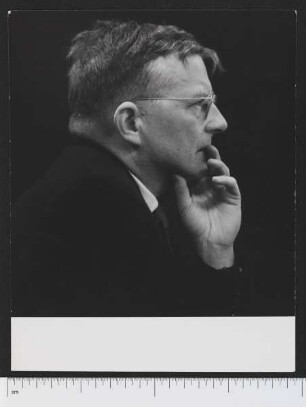 Porträtaufnahme Dmitrij D. Šostakovič