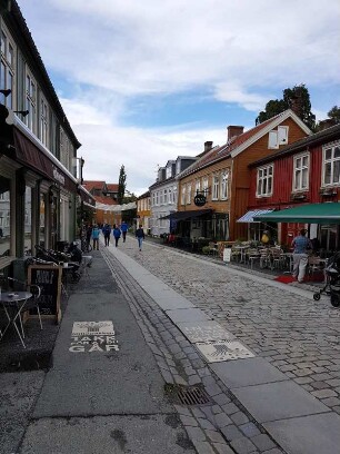 Trondheim: Straßenzug "Nedre Bakklandet"