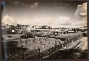 Fotoalbum: Deutsche Gartenbau- und Schlesische Gewerbe-Ausstellung (GUGALI), Liegnitz: Aufbauarbeiten der Ausstellungsgebäude (Bergerhalle und Weinrestaurant)
