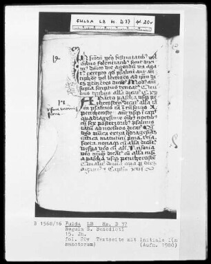Regula Sancti Benedicti — Initiale I (n sanctorum), Folio 20verso