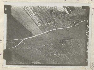 Straßengabel 200 m westlich Arzbach (600 m)