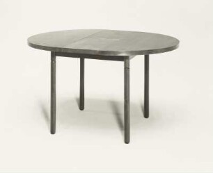 Runder Ausziehtisch (Modell T 100/603)