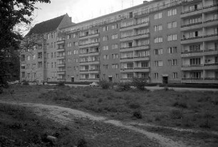 Berlin: Freiherr vom Steinstraße von der Insbrücker Straße aus