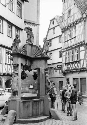 Wertheim: Alter Ziehbrunnen