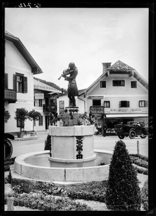 Österreich, Sankt Gilgen. Mozartbrunnen
