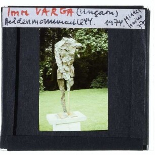 Varga, Heldendenkmal