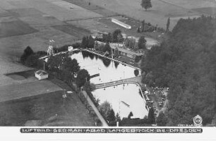 Langebrück (Dresden-Langebrück). Germaniabad. Luftbild-Schrägaufnahme von Süden