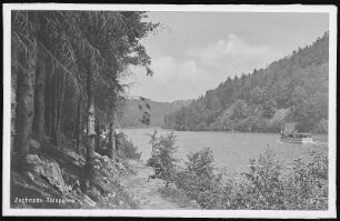 Kriebstein. Talsperre mit Motorschiff