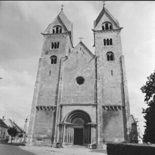 Katholische Kirche Sankt Jakob, Leiden (Ungarn), Ungarn