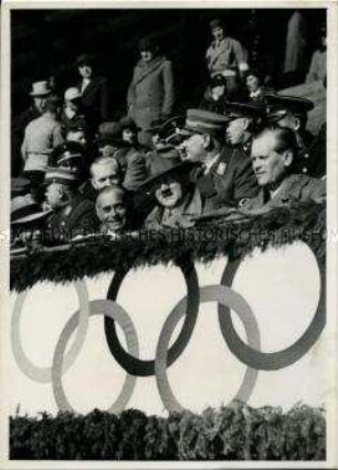 Adolf Hitler als Zuschauer bei den olympischen Winterspielen