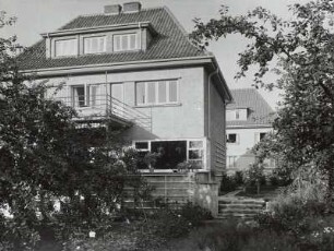 Güstrow, Gustav-Adolf-Straße 3. Einfamilienhaus (um 1935; A. Kegebein). Gartenseite