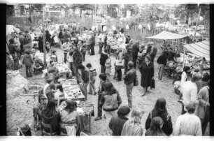 Kleinbildnegative: Bauspielplatz, Menzelstraße, 1981