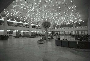 Berlin: Ost; Kulturpalast; großer Innensaal