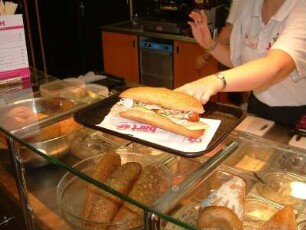 Baguette auf Verkaufstheke