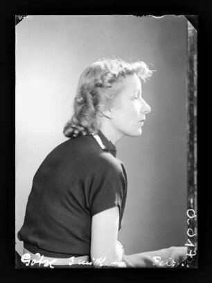 Künstlerinnenporträt Eva Schwimmer (1901-1986) (0)